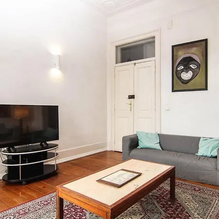Spacious And Bright 4 Bedroom