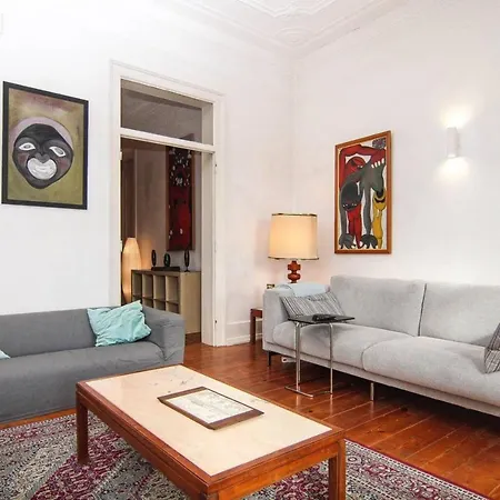 Spacious And Bright 4 Bedroom Lejlighed *