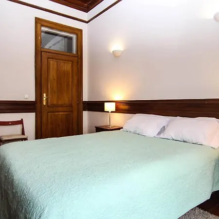 Lejlighed Spacious And Bright 4 Bedroom